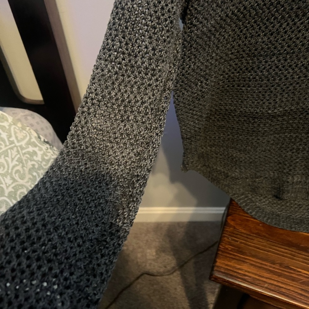 Grey/black sweater